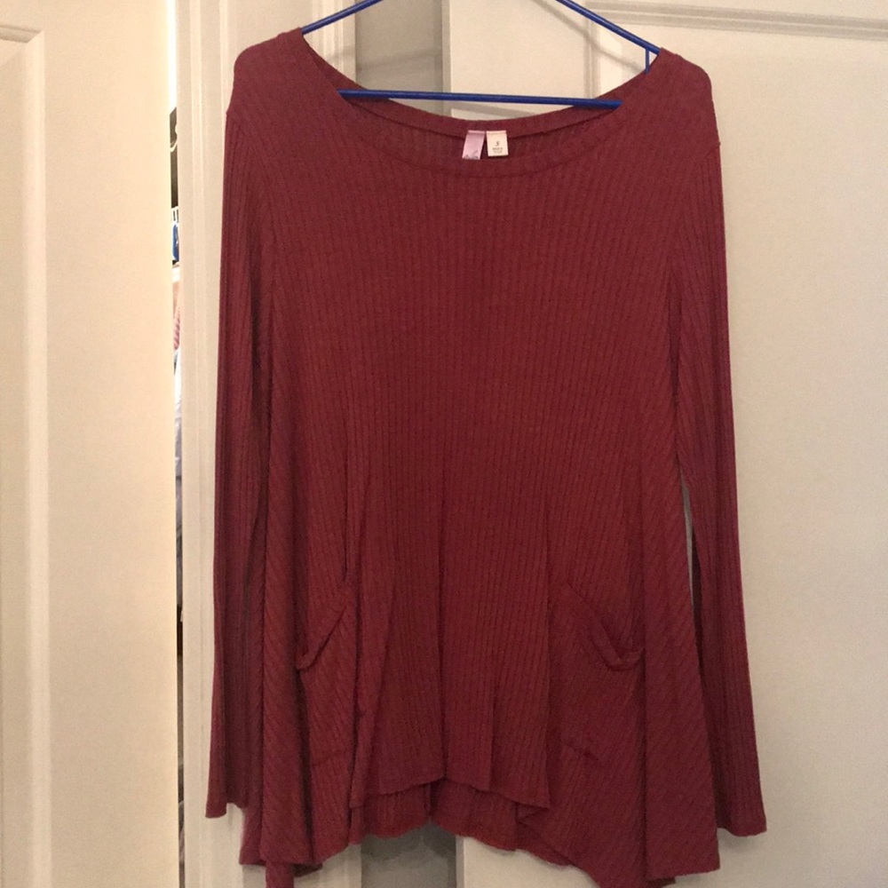 Long sleeve top